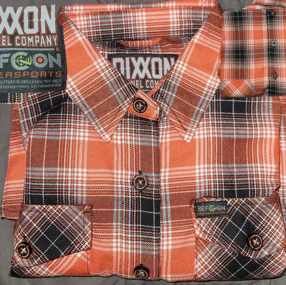 Women's small defcon new out of bag